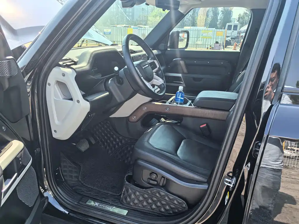 Land Rover Land Rover Defender 2023 110 3.0T P400 X-DYNAMIC HSE