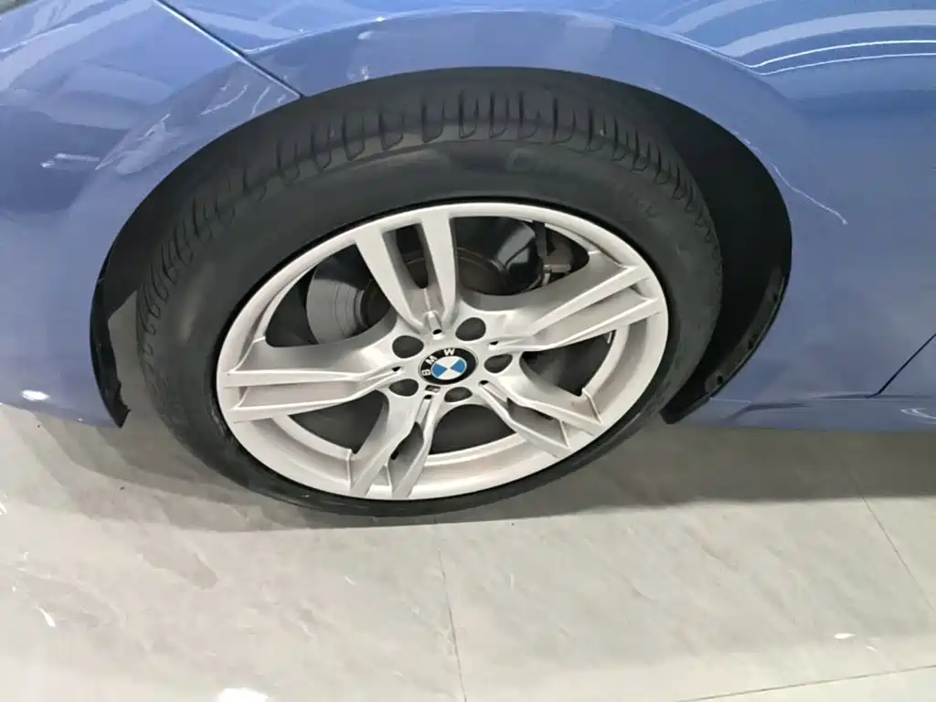 BMW 3 Series — миниатюра 23