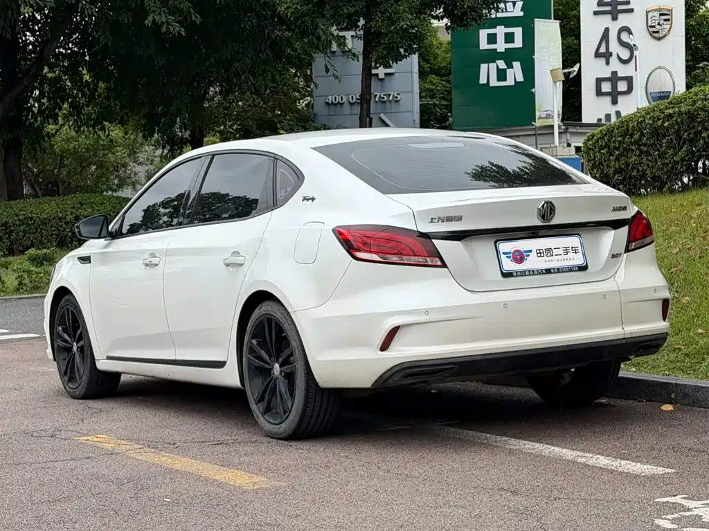 MG MG6 — миниатюра 4