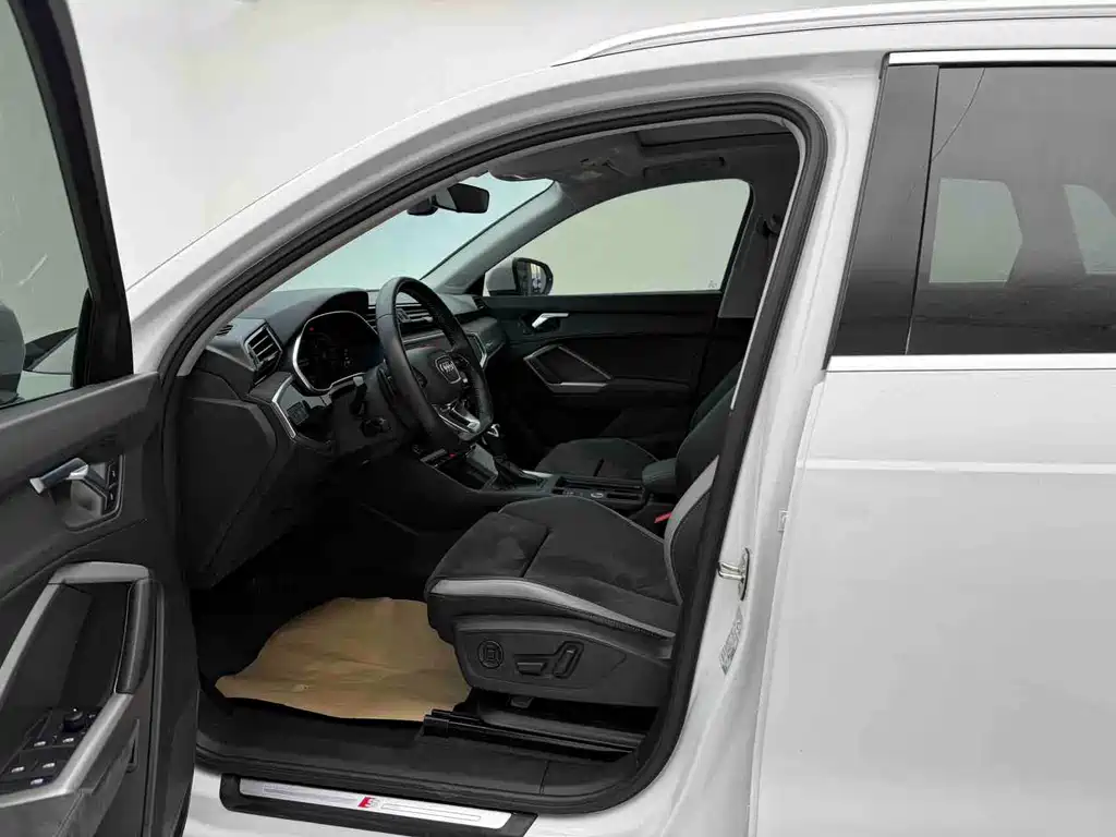 Audi Q3 2022 35 TFSI Fashion