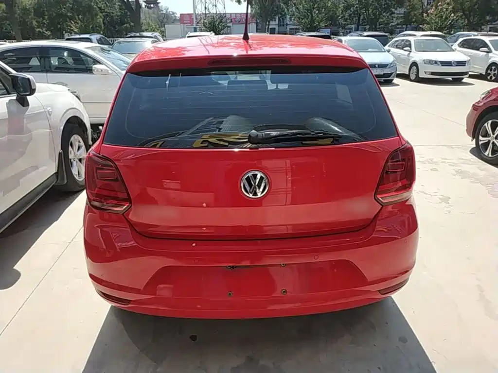 Volkswagen Polo — миниатюра 6