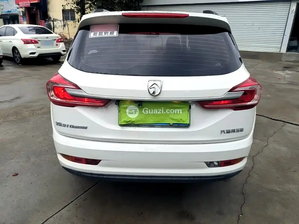 Baojun 310W — миниатюра 6