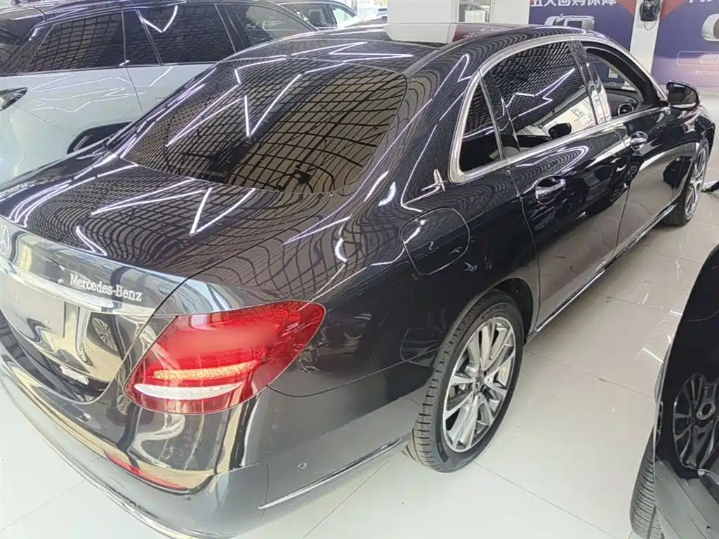 Mercedes-Benz E-Class E 2018 E 300 L Fashion
