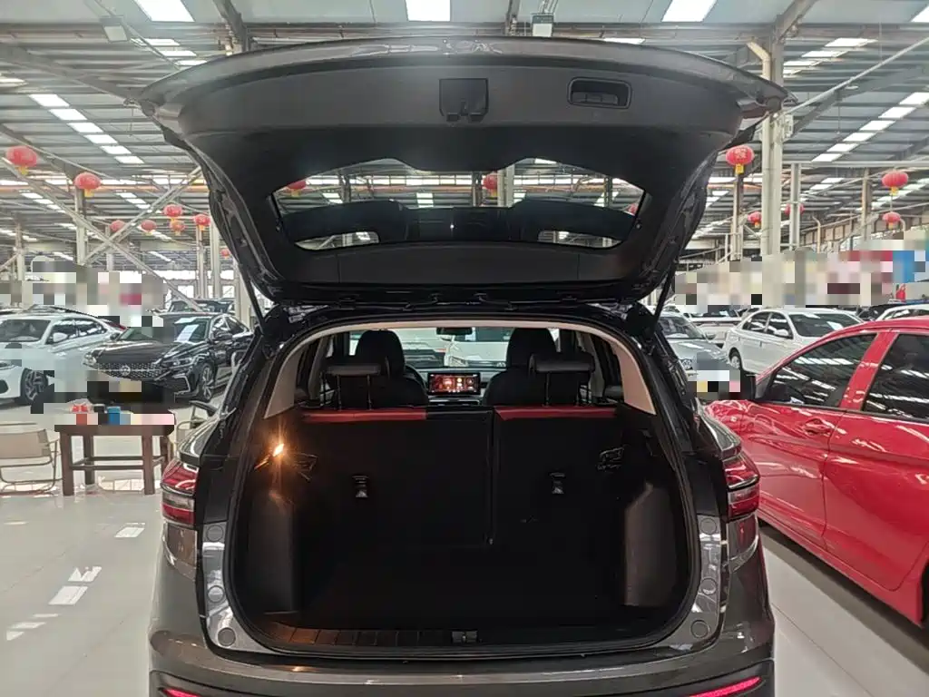 Geely Binyue - фото 19