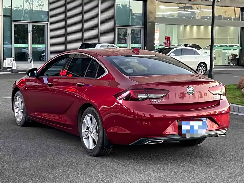 Buick Regal — миниатюра 7