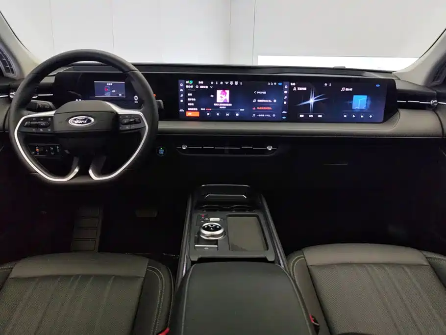 Ford Mondeo — миниатюра 12