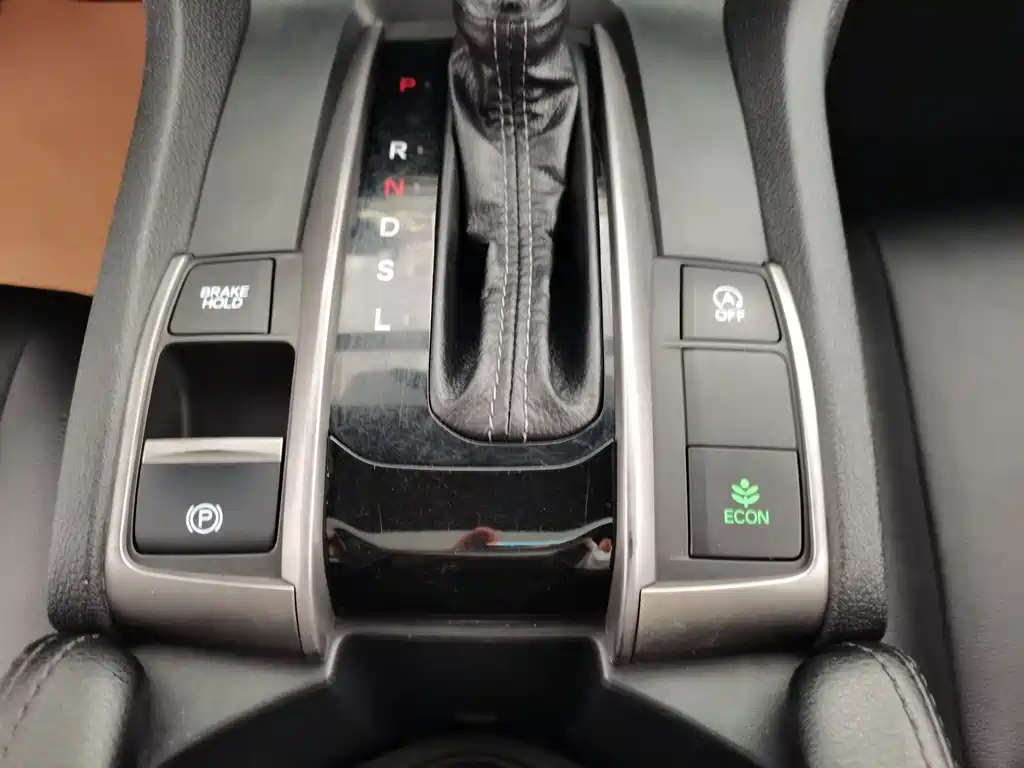 Honda Civic — миниатюра 8