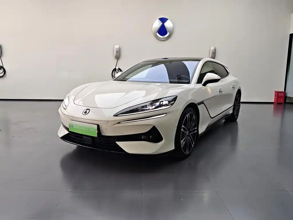 2024 Denza Z9 - zdjęcie 1 z 6