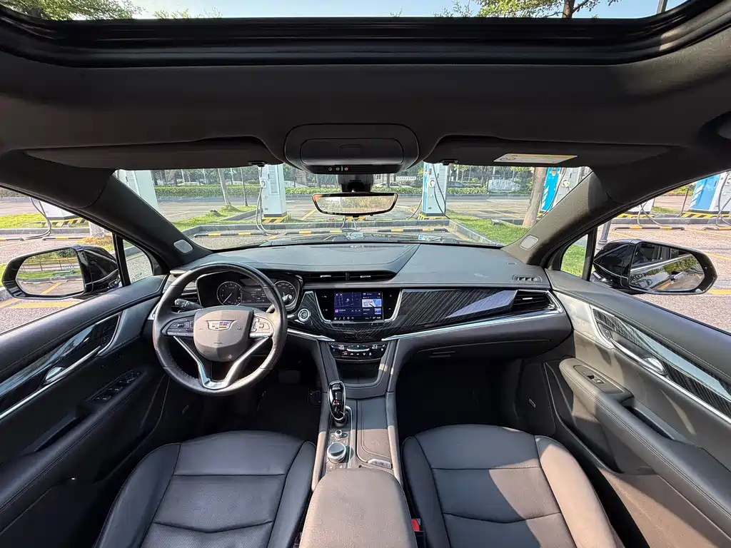 Cadillac XT6 — миниатюра 17