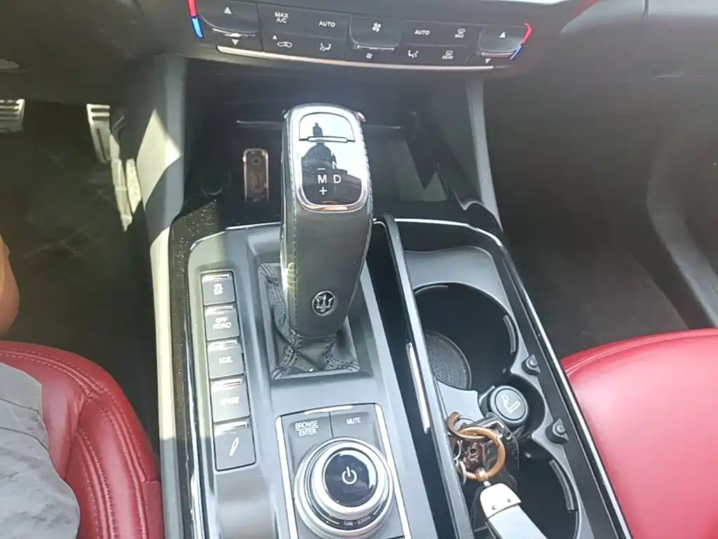 Maserati Levante — миниатюра 14