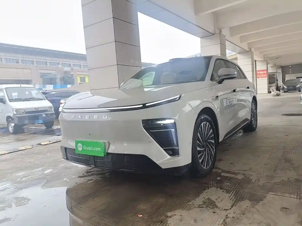 Exeed Sterra ET 2024 EREV 240 Ultra 4WD