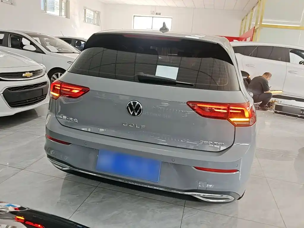Volkswagen Golf — миниатюра 6