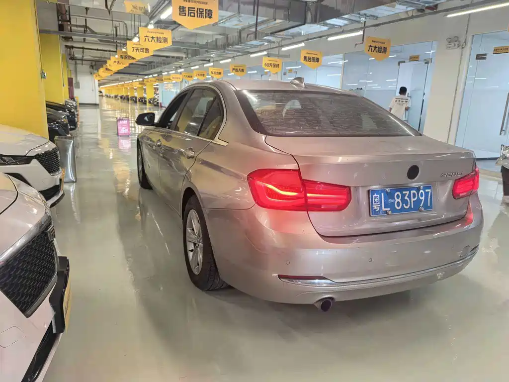 BMW 3 Series — миниатюра 3