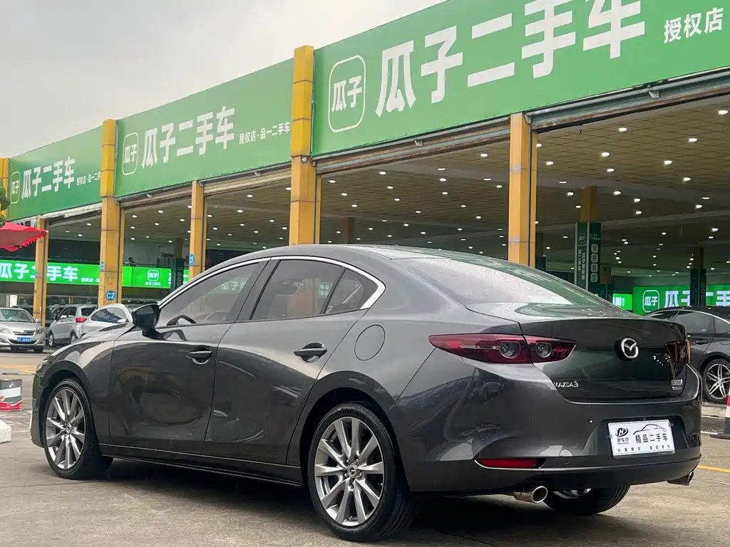Mazda 3 Axela — миниатюра 9
