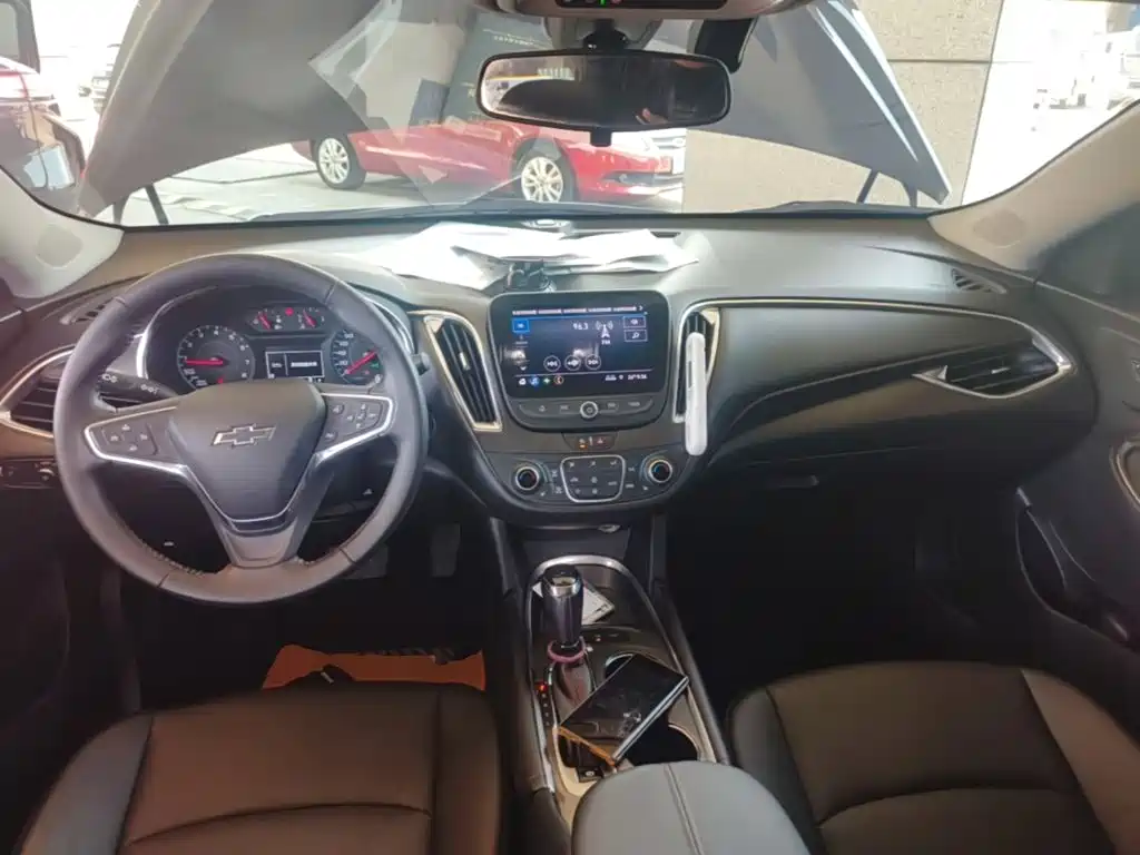 Chevrolet Malibu XL — миниатюра 10
