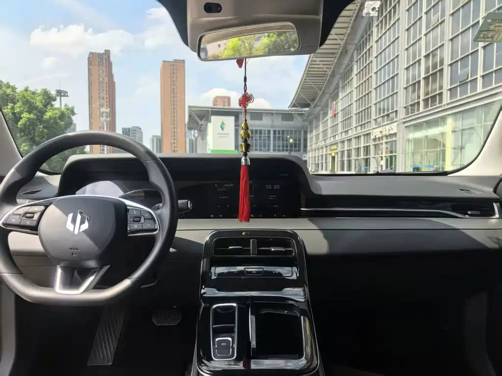 Leapmotor Leapmotor S01 — миниатюра 11