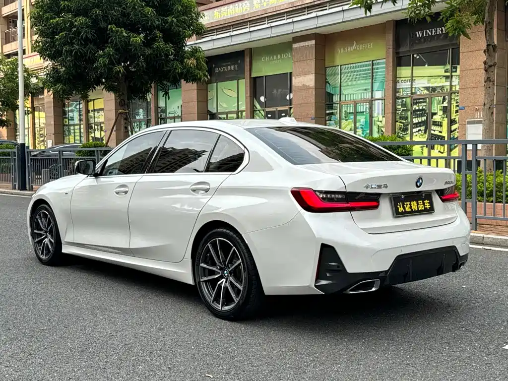 BMW 3 Series — миниатюра 11