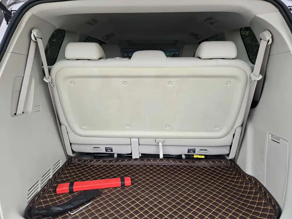 Buick GL8 2021 652T Luxury