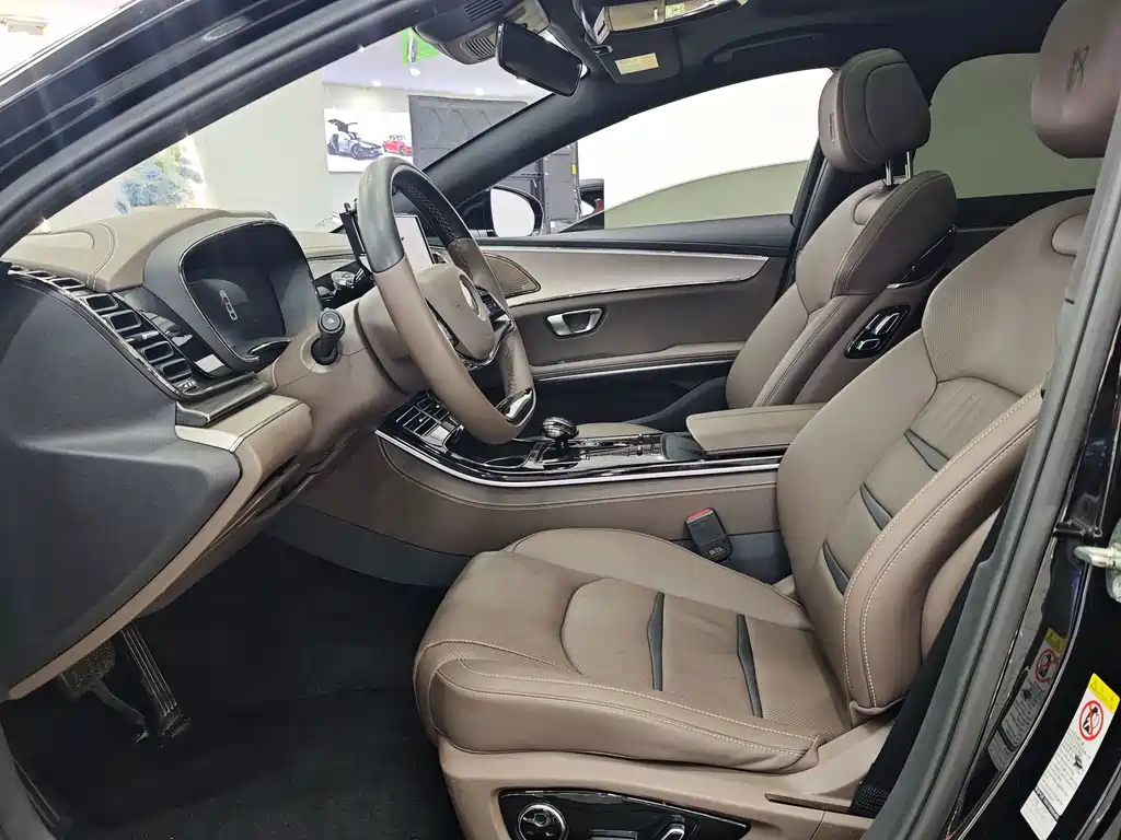 BYD Han — миниатюра 3