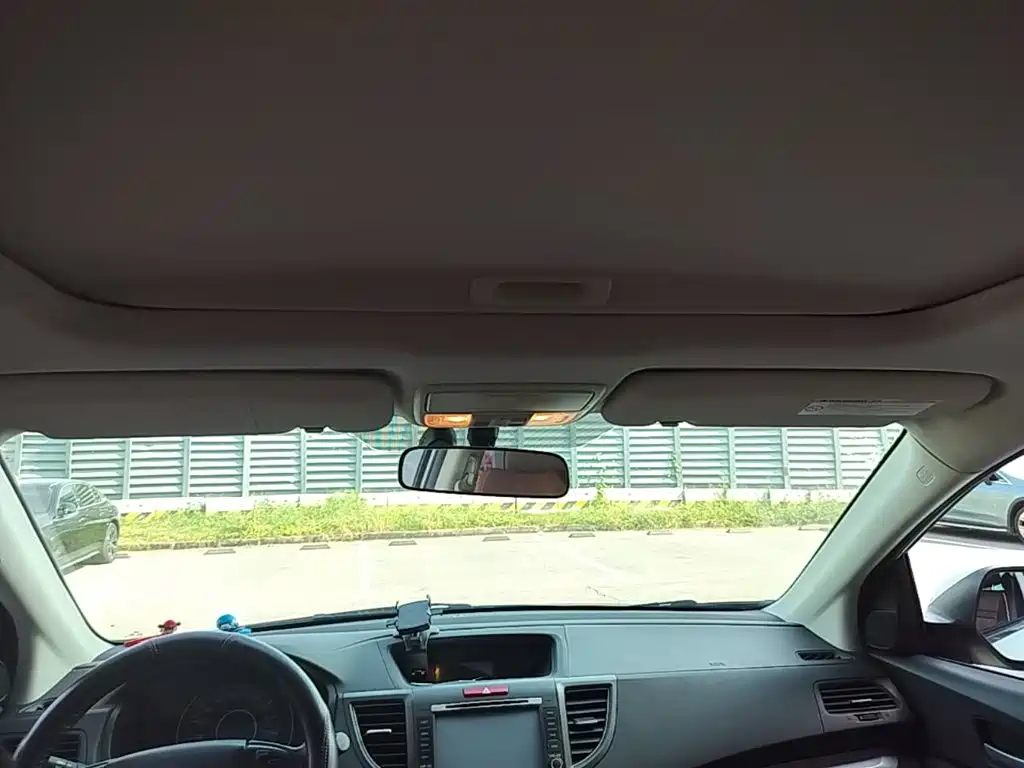 Honda CR-V — миниатюра 23