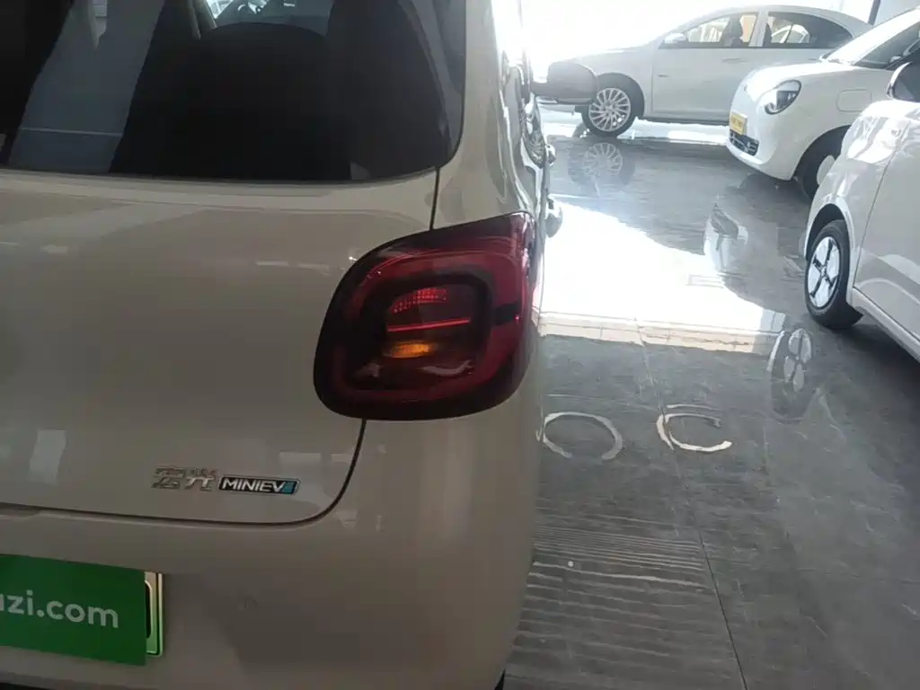 Wuling Mini EV MINIEV 2025
