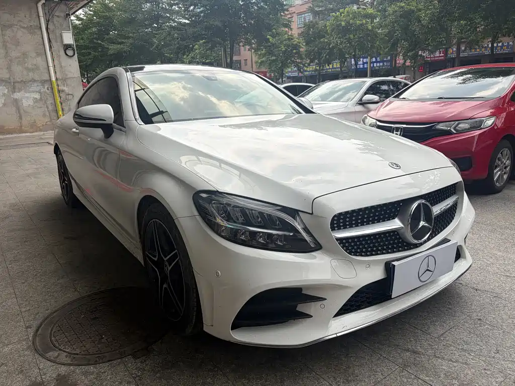 Mercedes-Benz C-Class (Import) — миниатюра 3