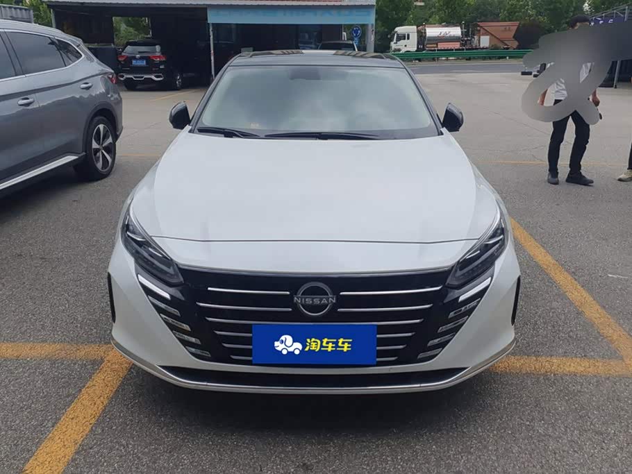 Nissan Teana 2.0 л 2024 г. Белый, пробег 36600 км