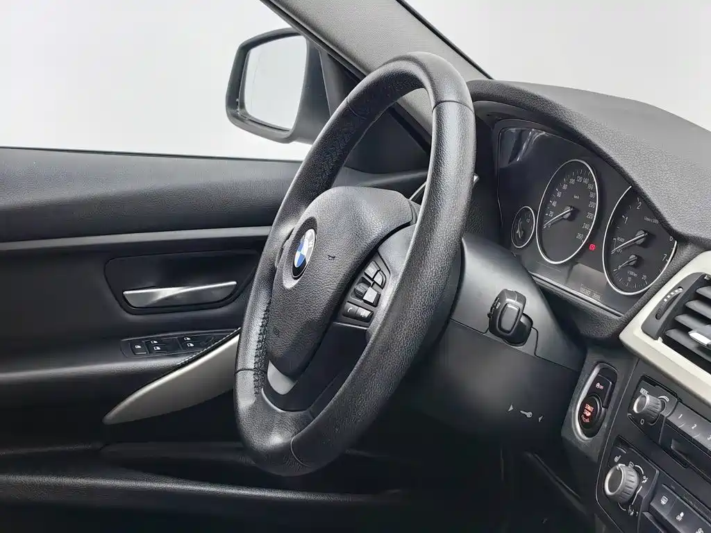 BMW 3 Series — миниатюра 22
