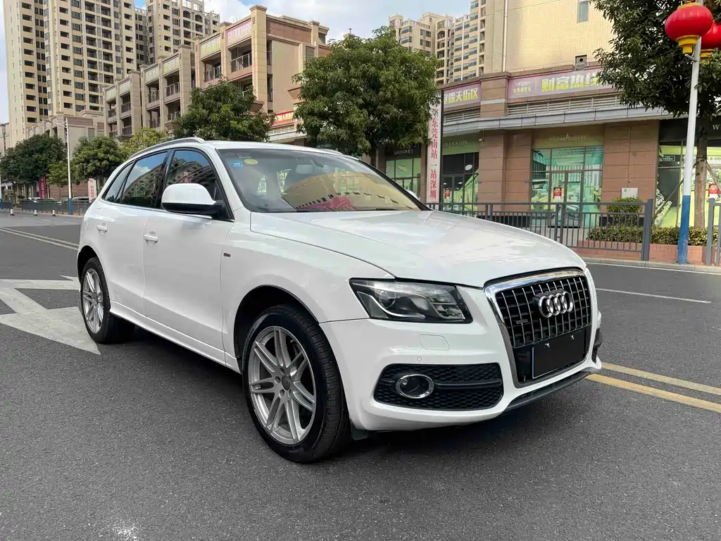Audi Q5 2010 3.2FSI Sport