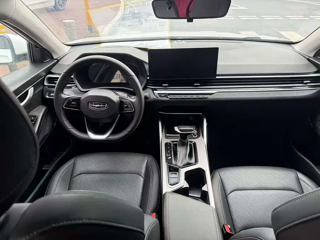 Geely Emgrand — миниатюра 5