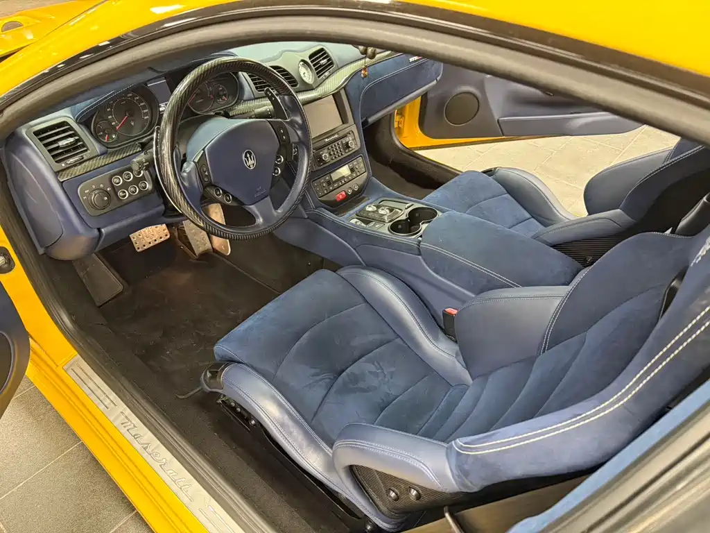 Maserati GranTurismo 2012 4.7L MC Stradale