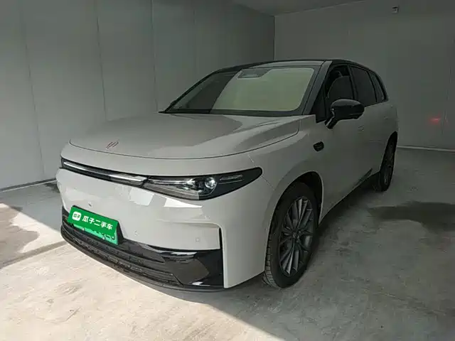 2025 Leapmotor C10