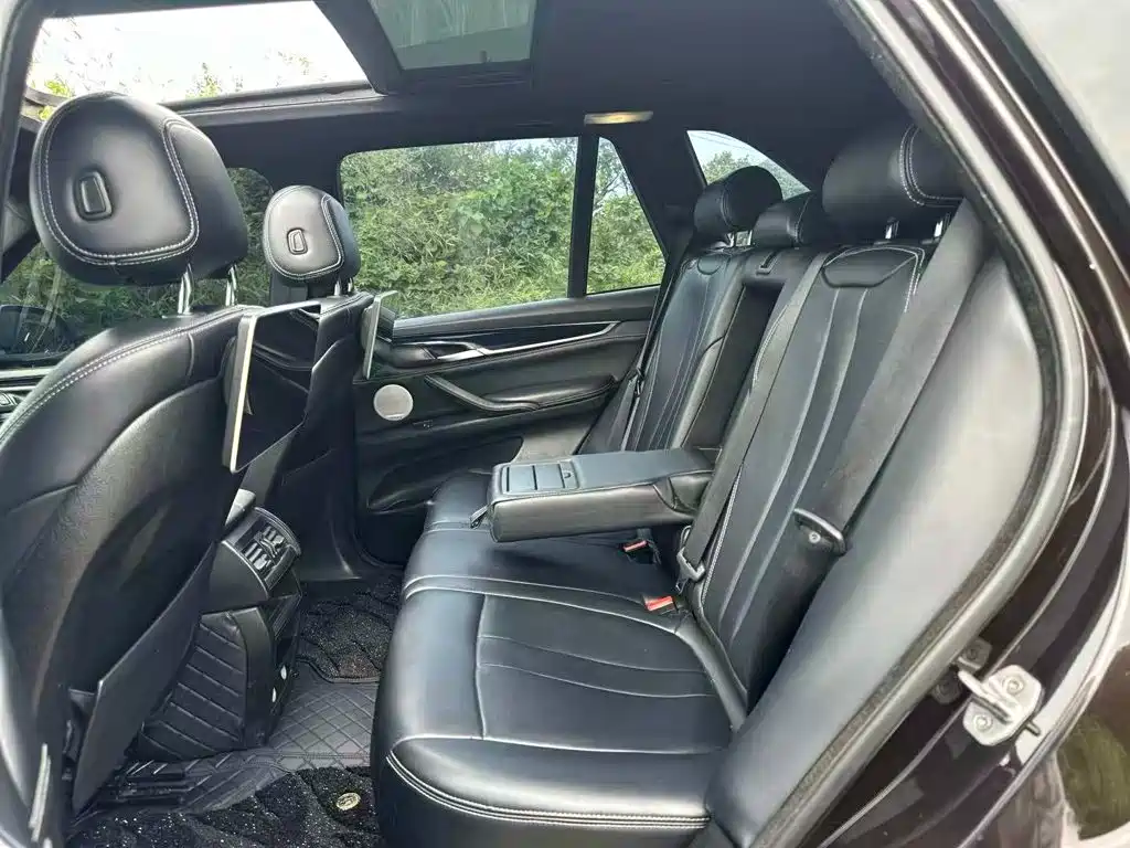 BMW X5 (Import) — миниатюра 4