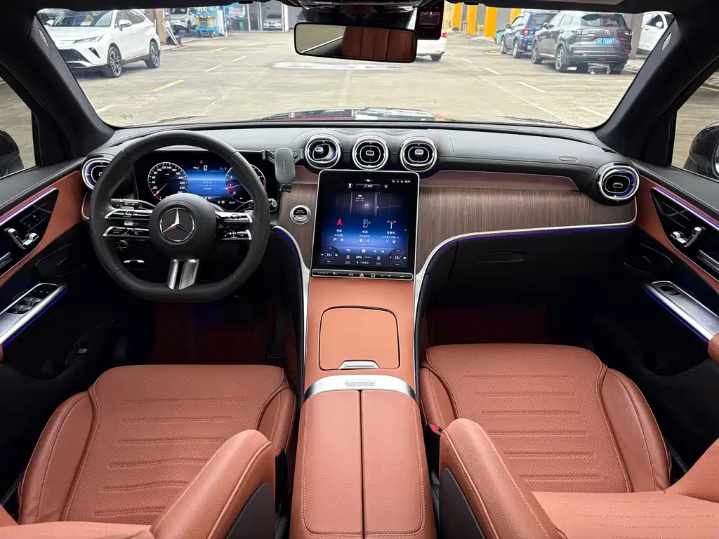 Mercedes-Benz GLC — миниатюра 10