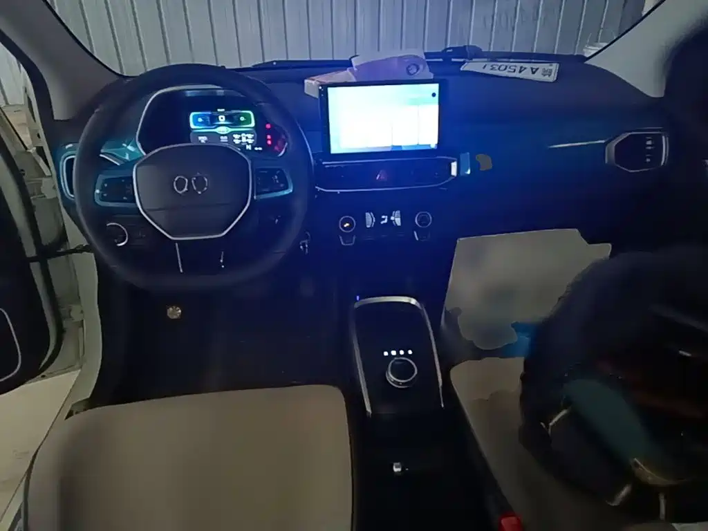 BAIC New Energy EC3 — миниатюра 10