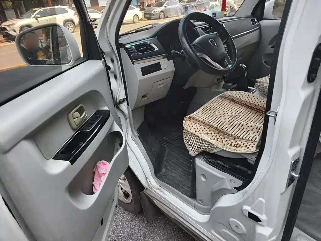 Jinbei Hiace X30L — миниатюра 17