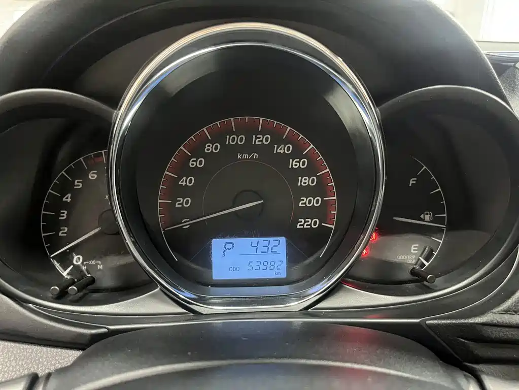 Toyota Vios FS — миниатюра 10