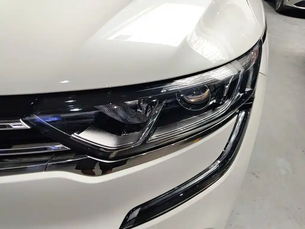 Renault Koleos — миниатюра 24