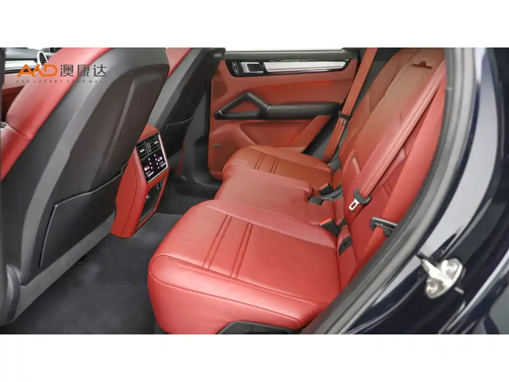 Porsche Cayenne — миниатюра 7