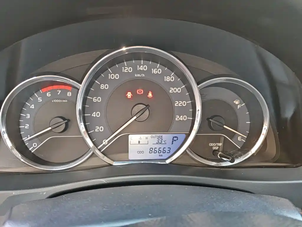 Toyota Corolla — миниатюра 12