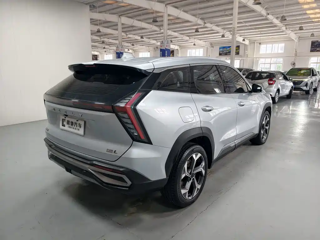 Geely Boyue L — миниатюра 4