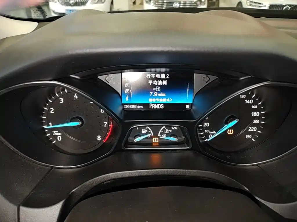 Ford Focus — миниатюра 12