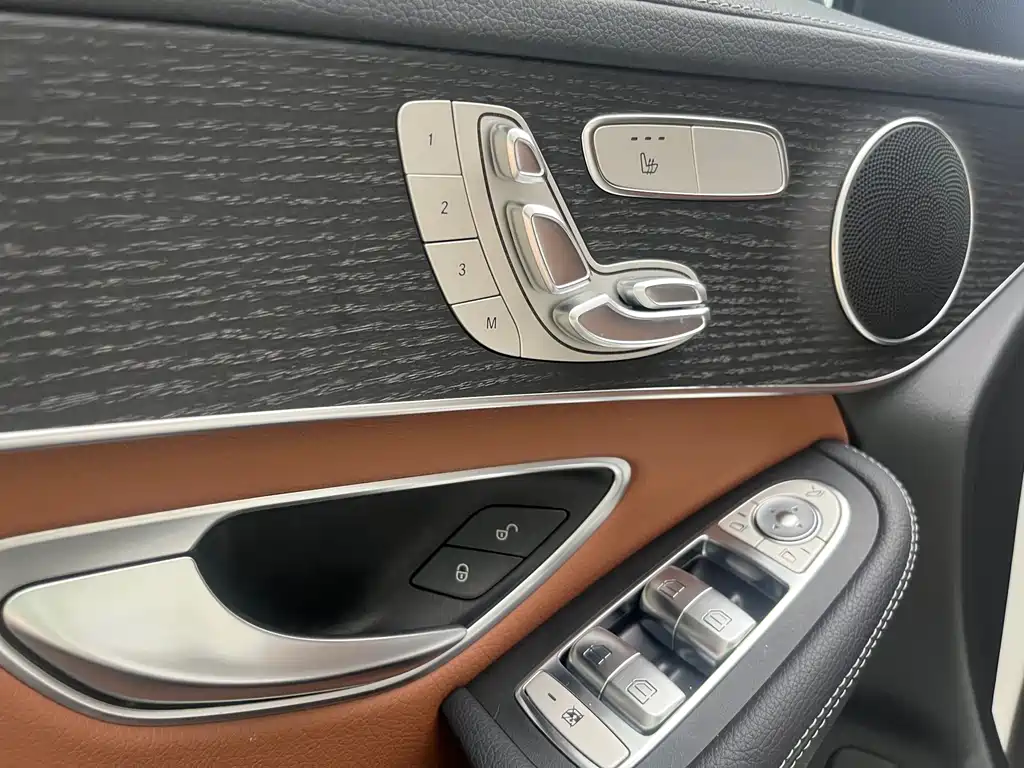 Mercedes-Benz GLC Coupe — миниатюра 12