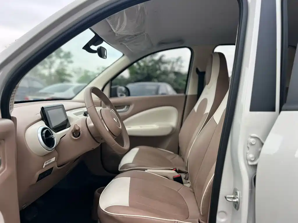 Wuling Mini EV MINIEV 2025