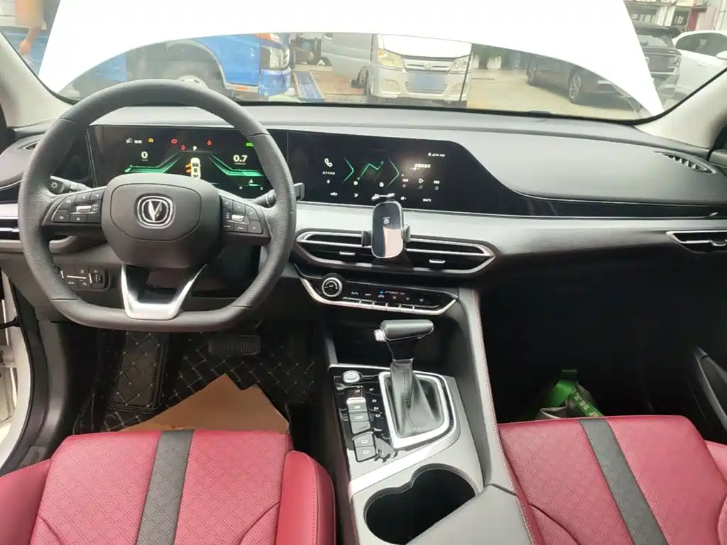 Changan Eado — миниатюра 10