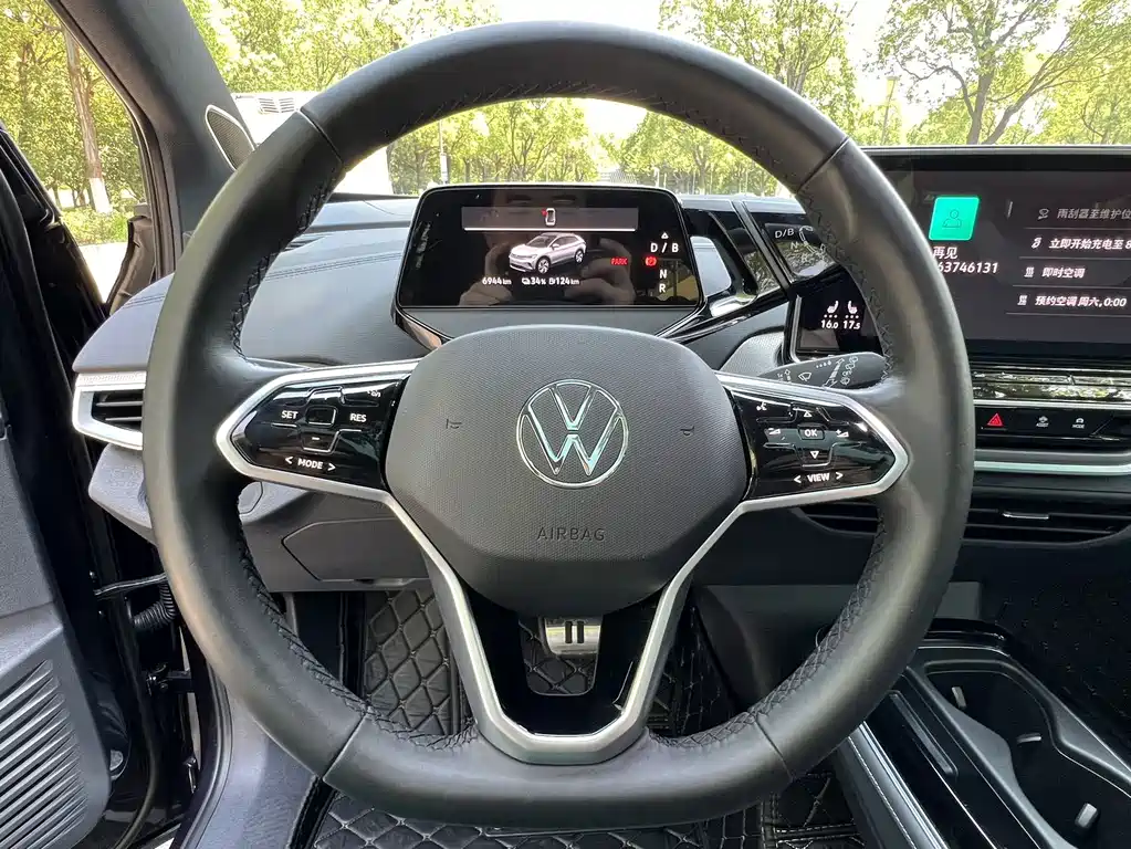 Volkswagen ID.4 Crozz — миниатюра 5
