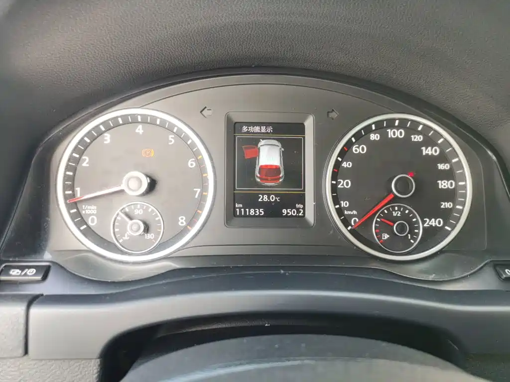 Volkswagen Tiguan — миниатюра 7