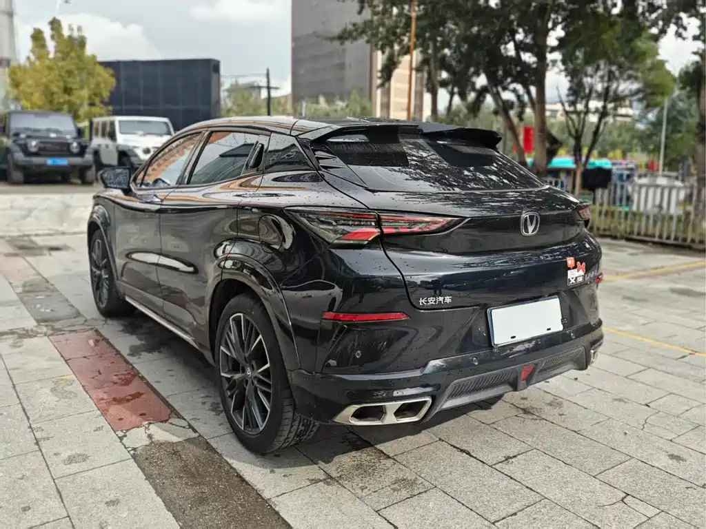 Changan UNI-T — миниатюра 10