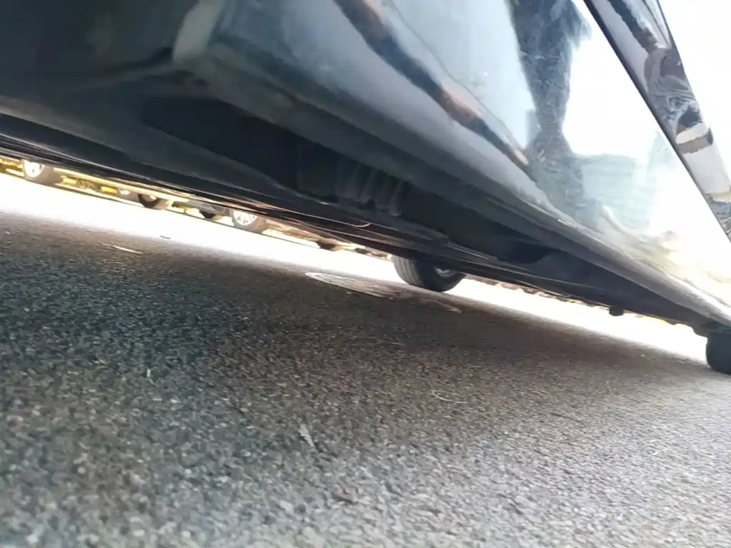BMW 5 Series — миниатюра 4