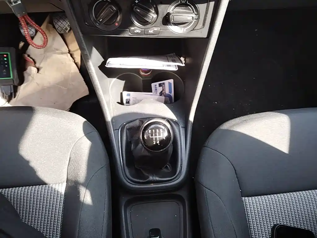Volkswagen Polo — миниатюра 14